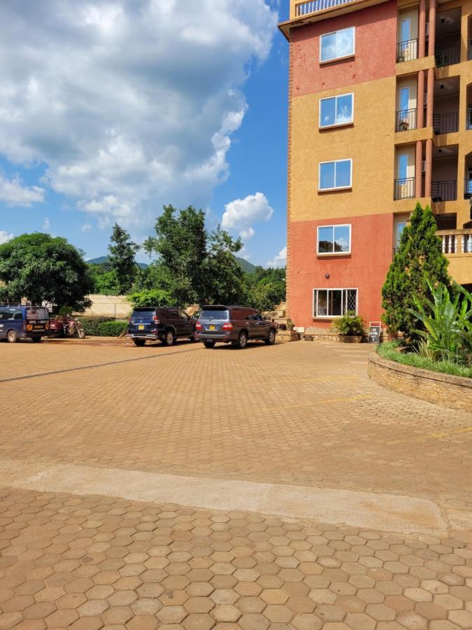 Glory Summit Hotel Hoima מראה חיצוני תמונה